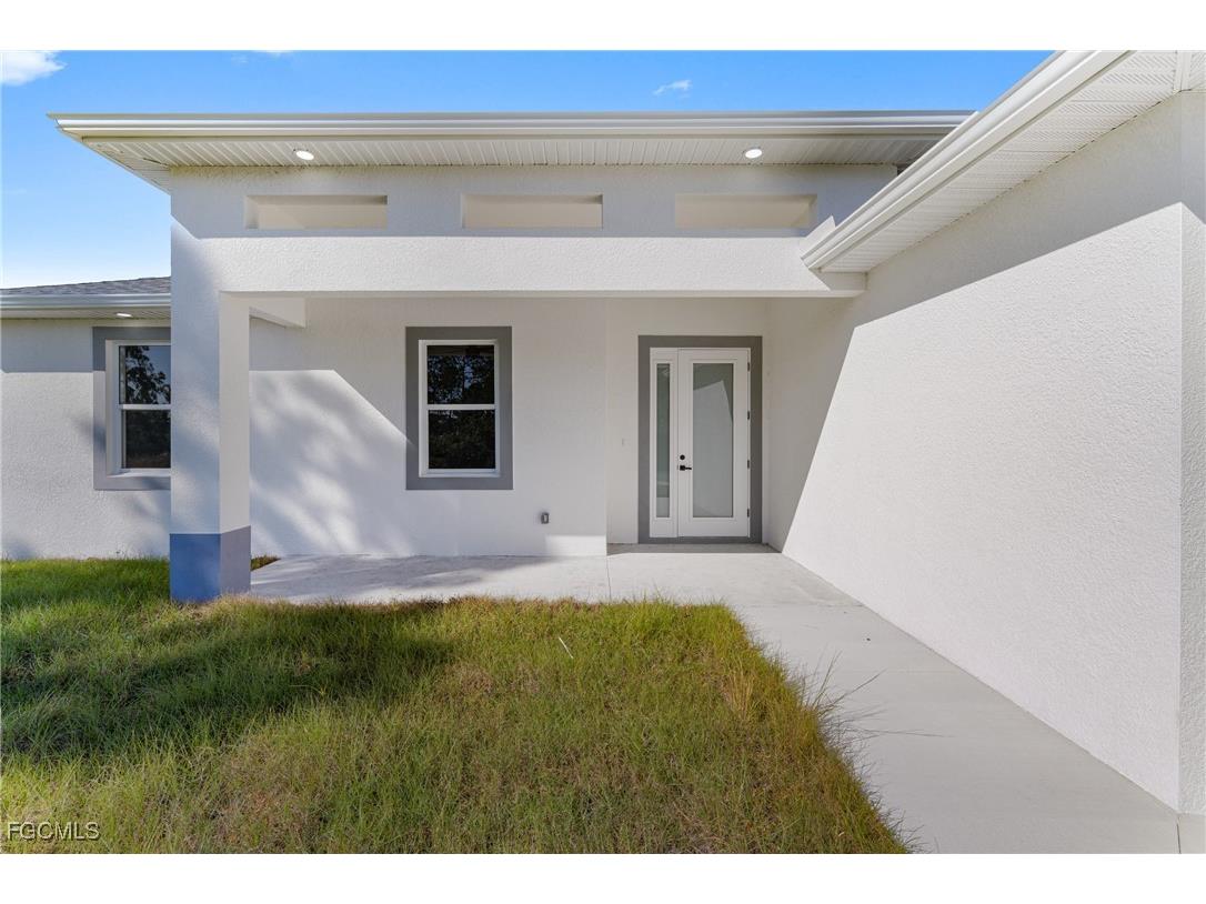 509 Johns Avenue Lehigh Acres FL 33972 2025015820 image7