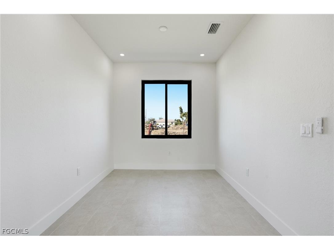 509 NE 25th Street Cape Coral FL 33909 2026009988 image15