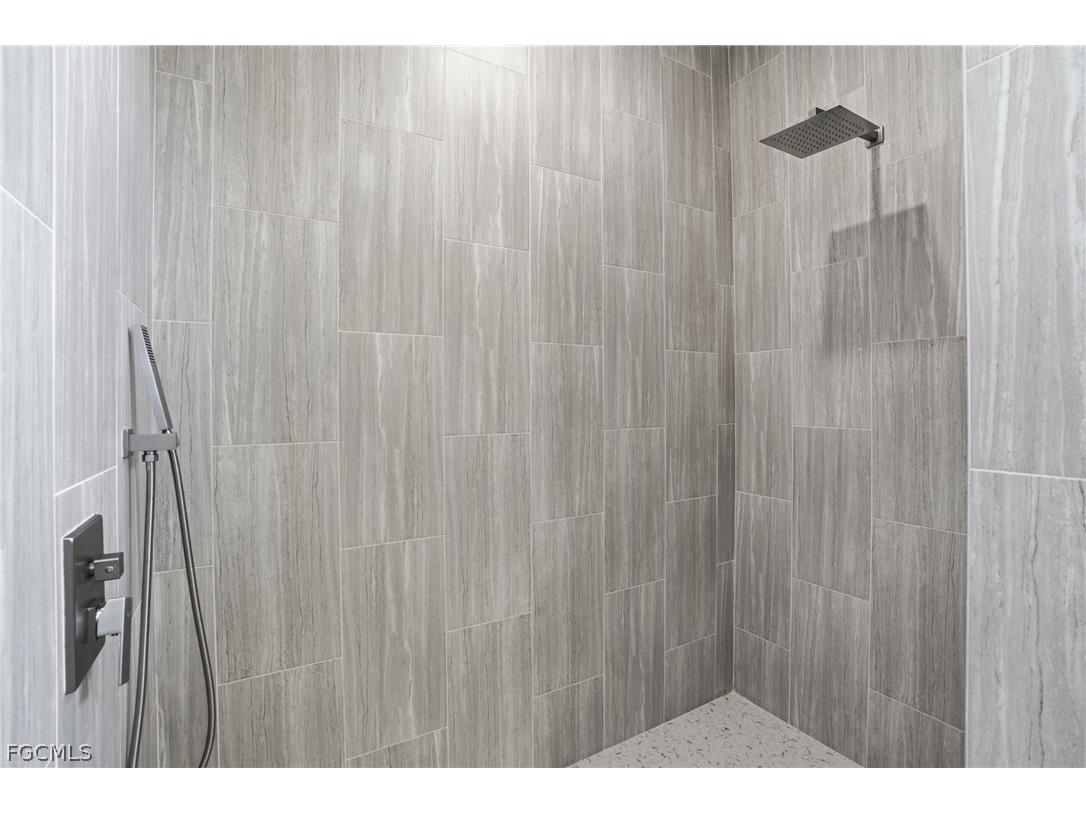 509 NE 25th Street Cape Coral FL 33909 2026009988 image18