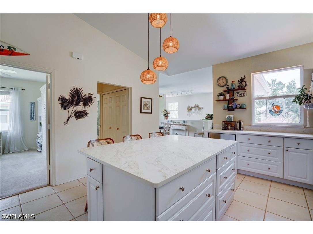 509 Robin Hood Circle #202 Naples FL 34104 226020153 image15