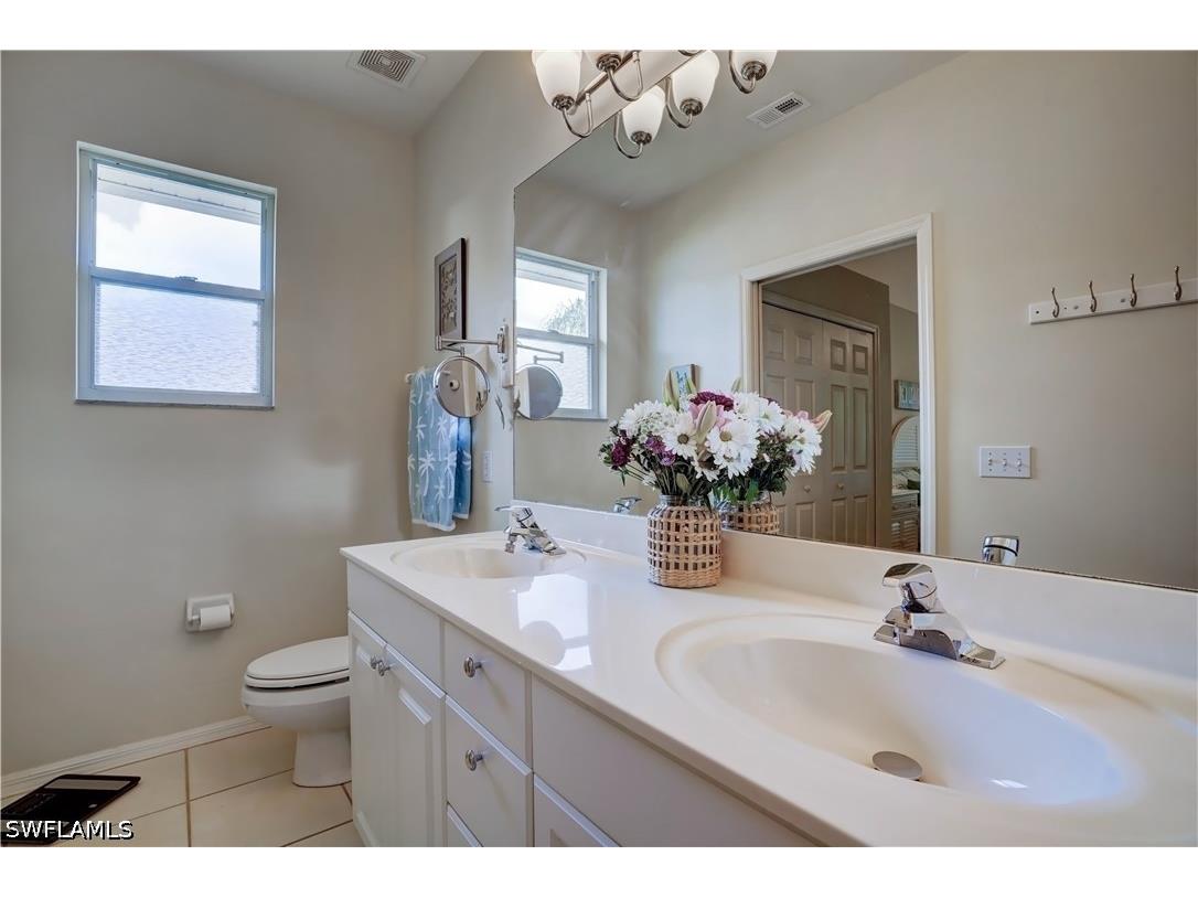 509 Robin Hood Circle #202 Naples FL 34104 226020153 image19