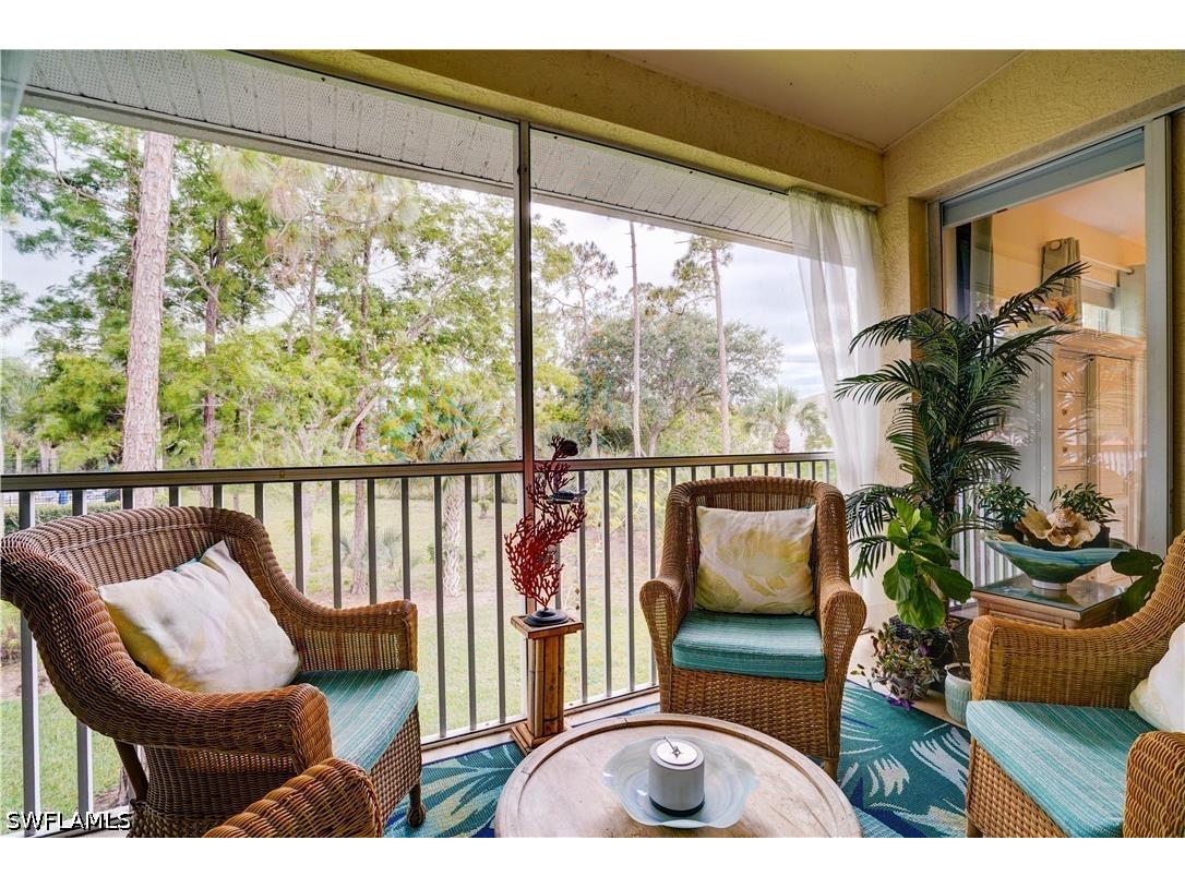 509 Robin Hood Circle #202 Naples FL 34104 226020153 image3