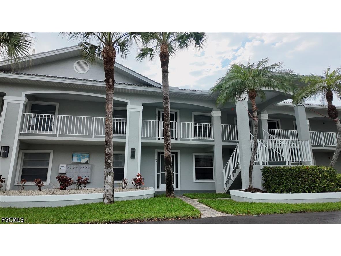 509 Roma Court #108 Naples FL 34110 2026014432 image1