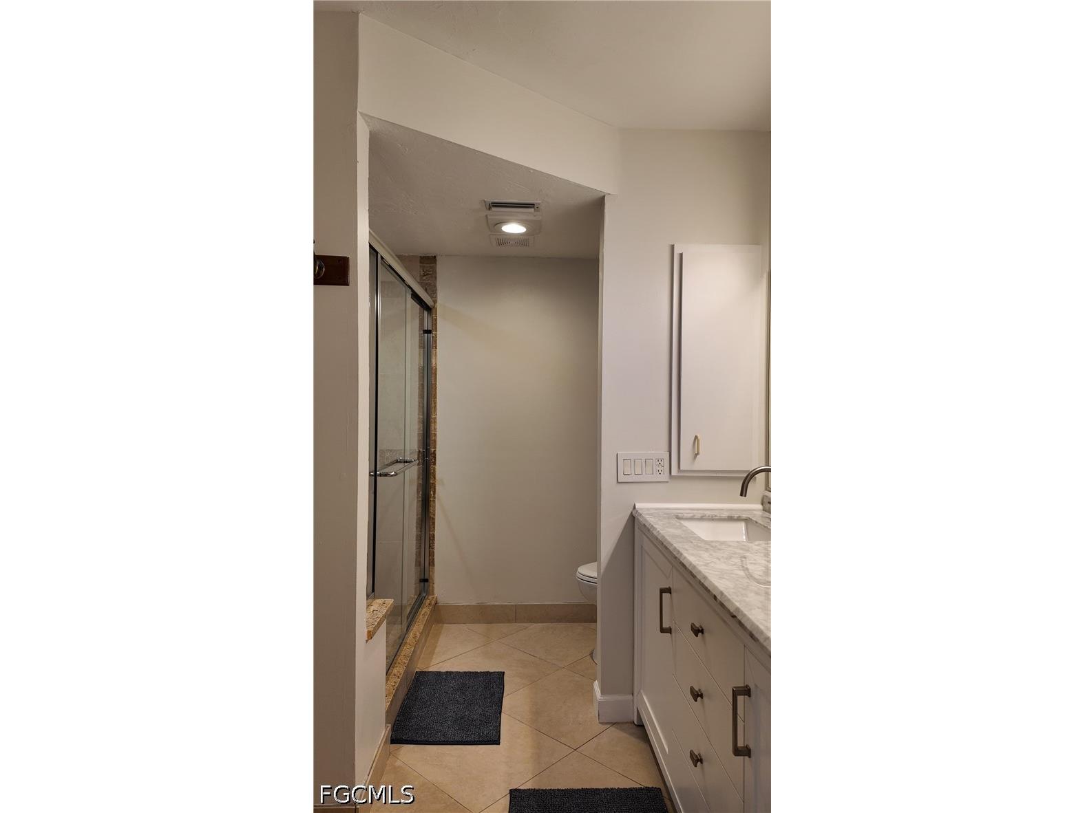 509 Roma Court #108 Naples FL 34110 2026014432 image16