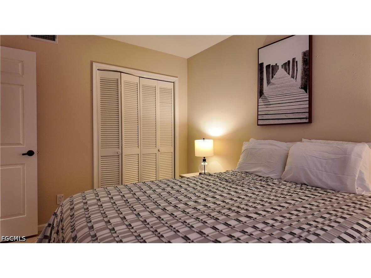 509 Roma Court #108 Naples FL 34110 2026014432 image25