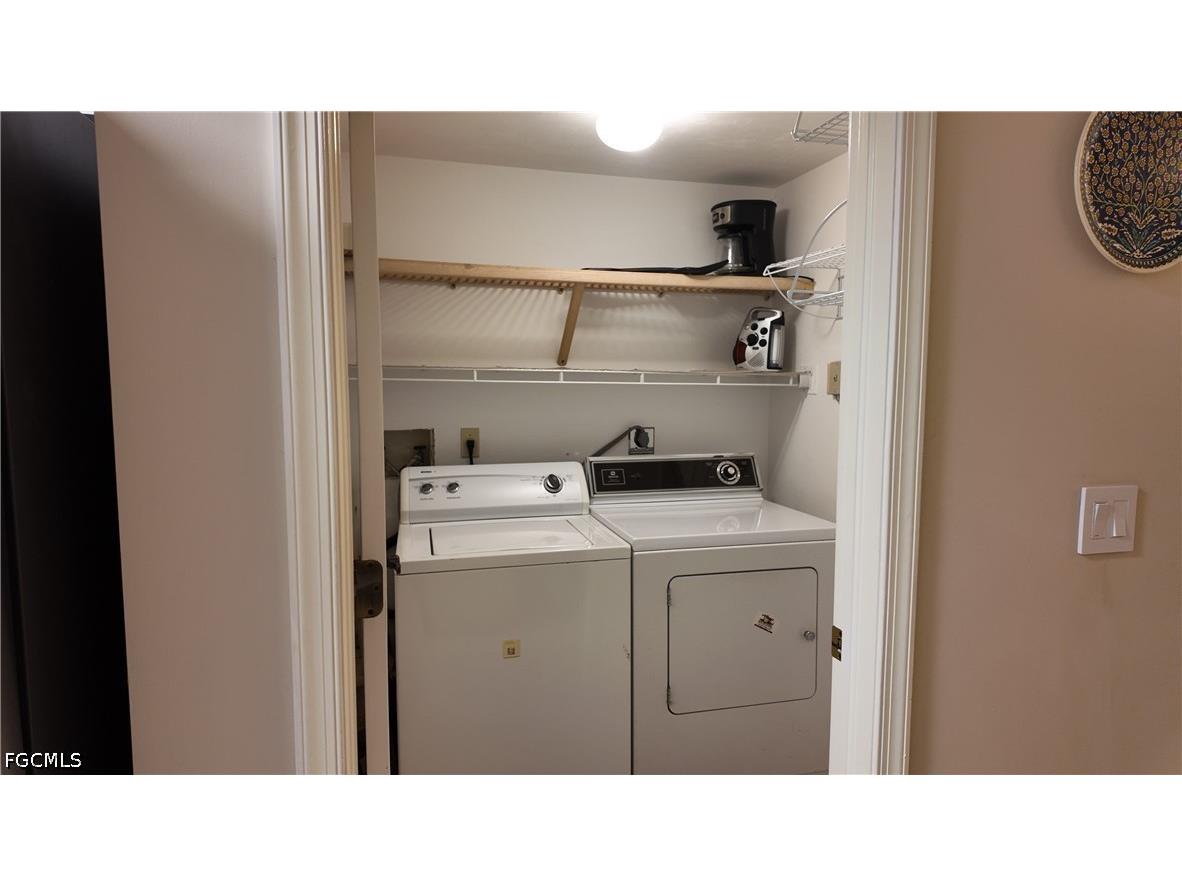 509 Roma Court #108 Naples FL 34110 2026014432 image27
