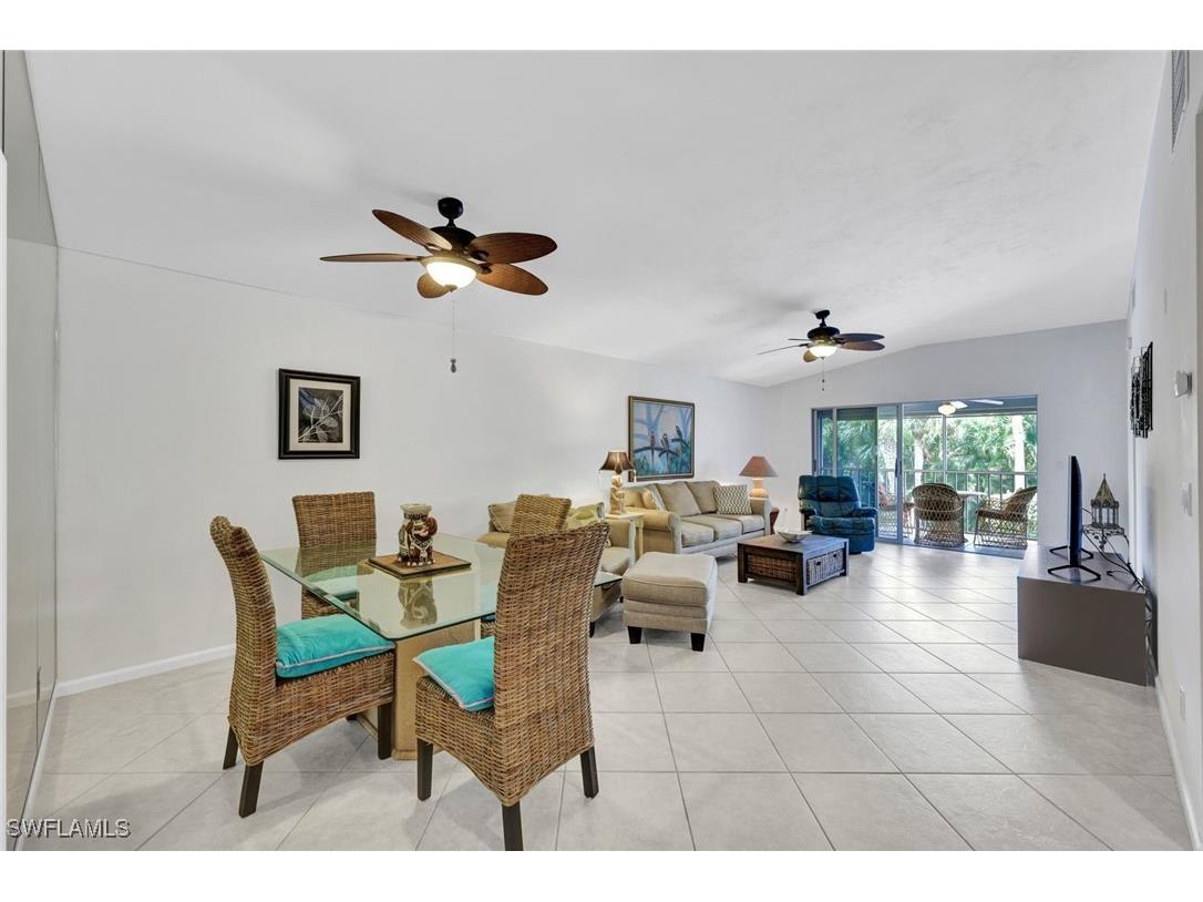 509 Roma Court #202 Naples FL 34110 225071668 image2