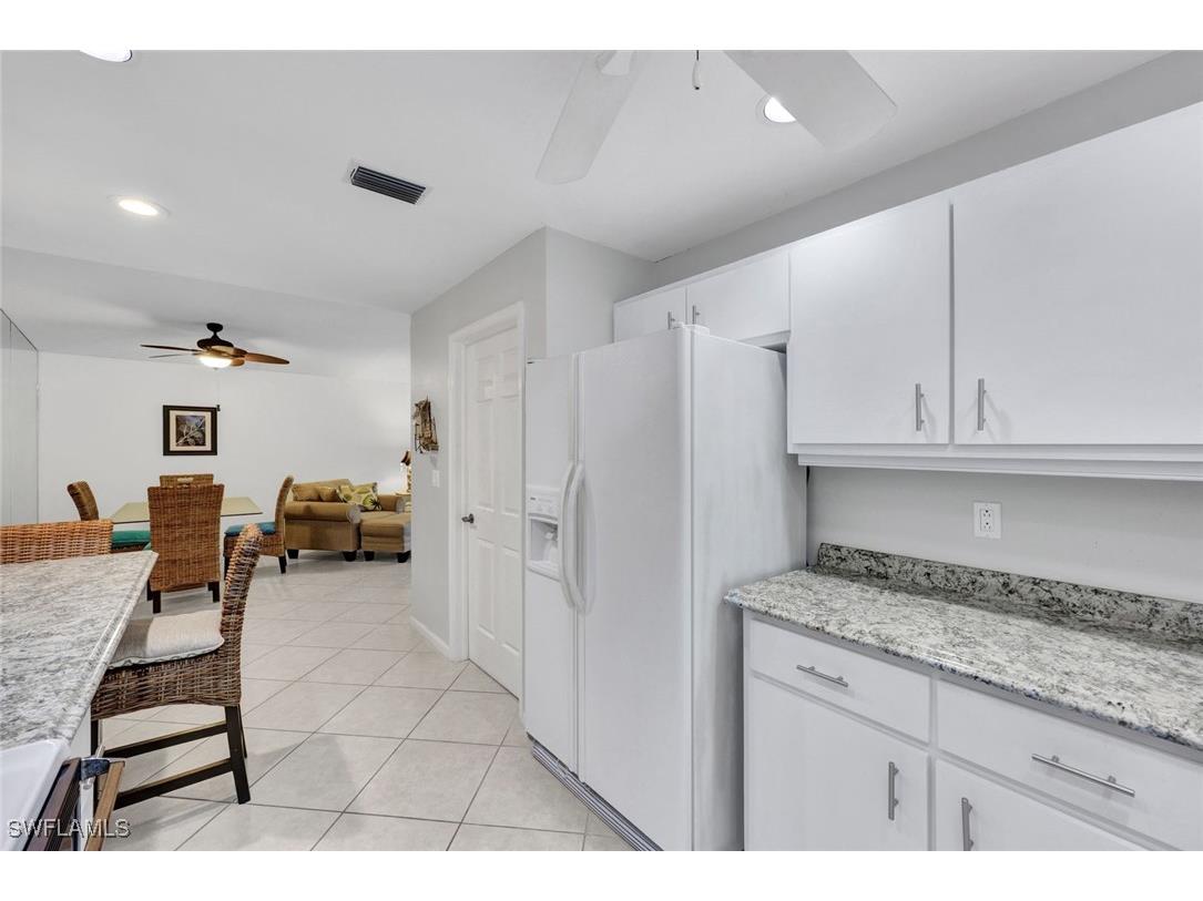 509 Roma Court #202 Naples FL 34110 225071668 image8