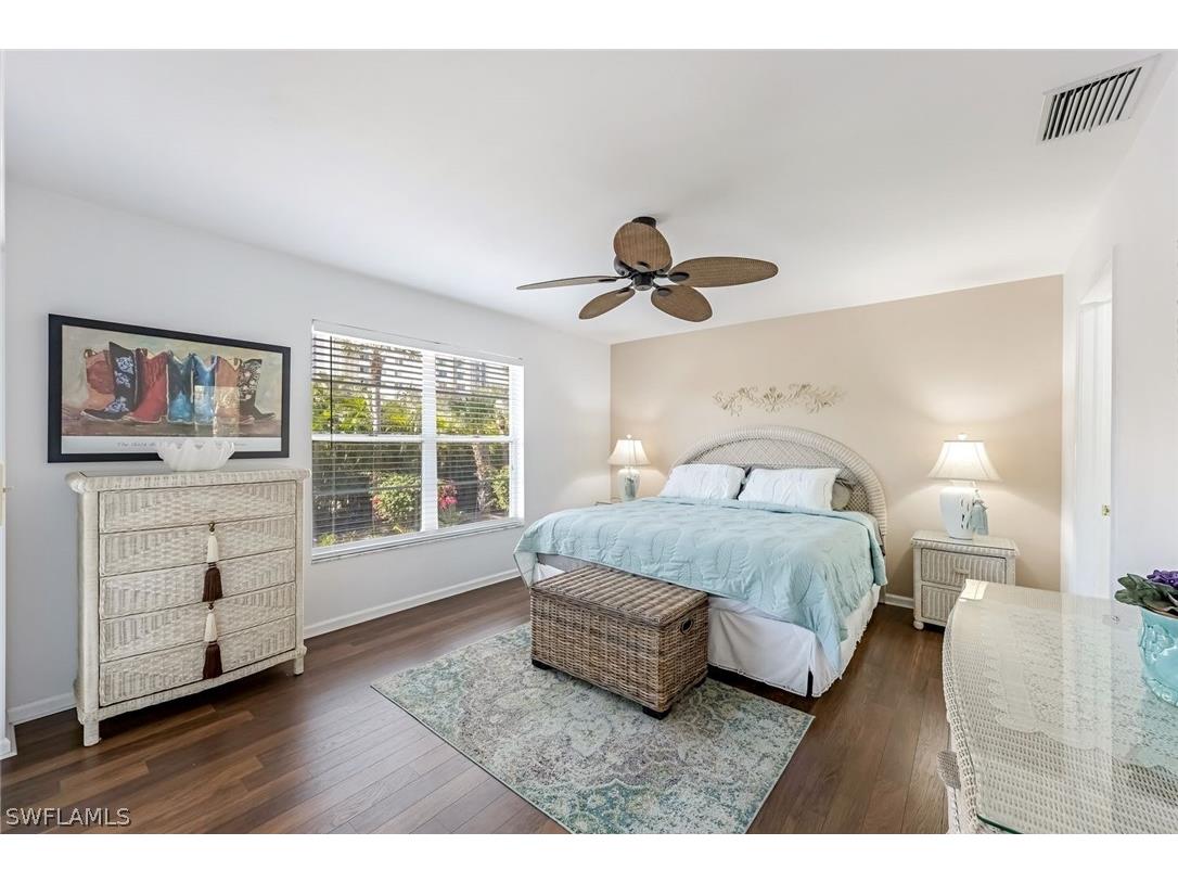 509 Roma Court #202 Naples FL 34110 225071738 image10