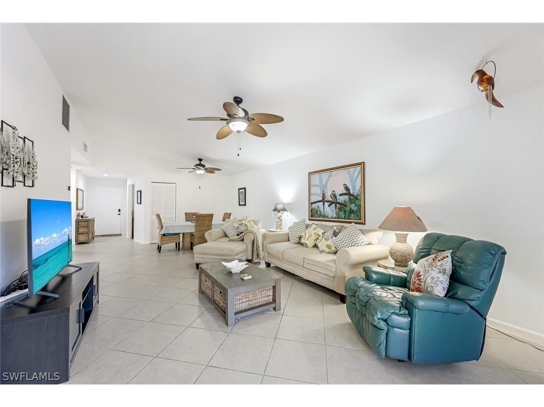 509 Roma Court #202 Naples FL 34110 225071738 image4