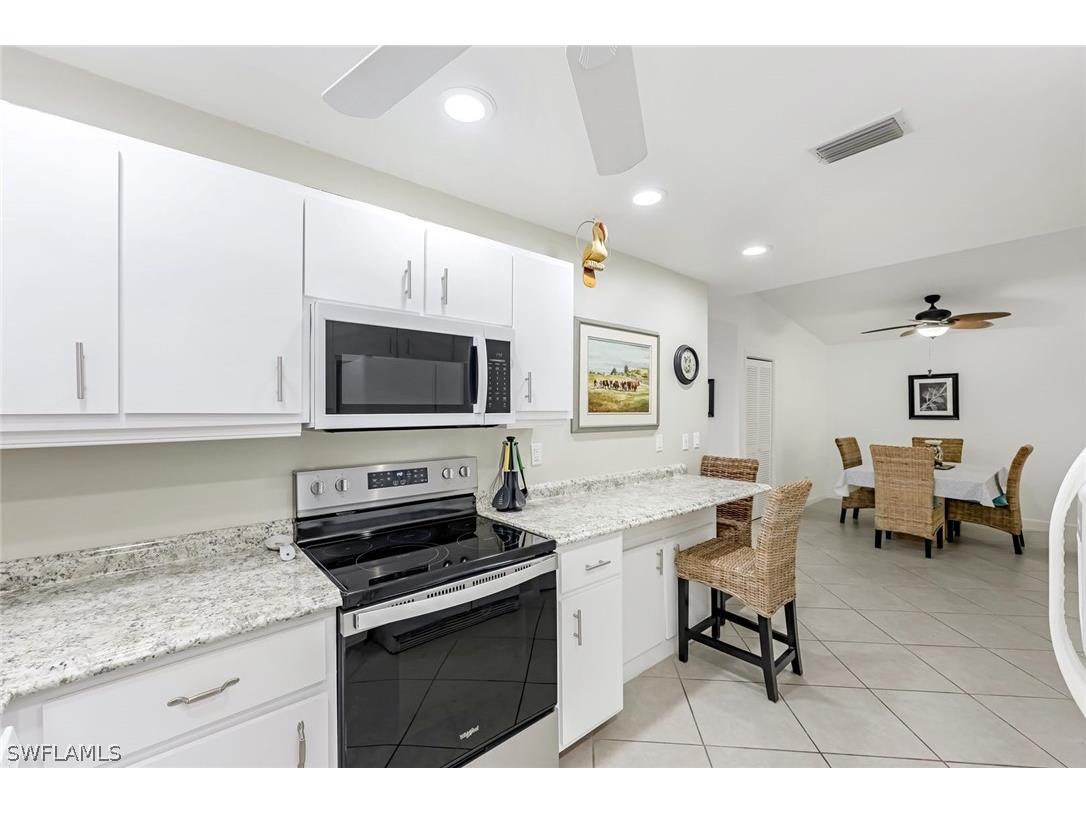 509 Roma Court #202 Naples FL 34110 225071738 image6