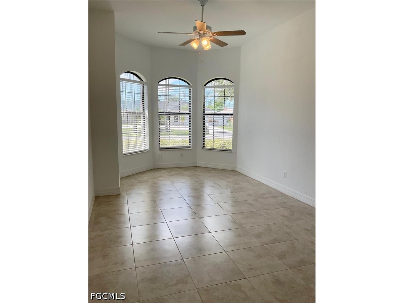 509 SE 21st Street Cape Coral FL 33990 2026020553 image7