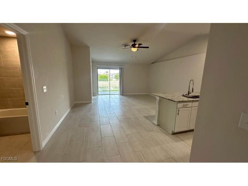 509 SE 4th Terrace Cape Coral FL 33990 2025014130 image8