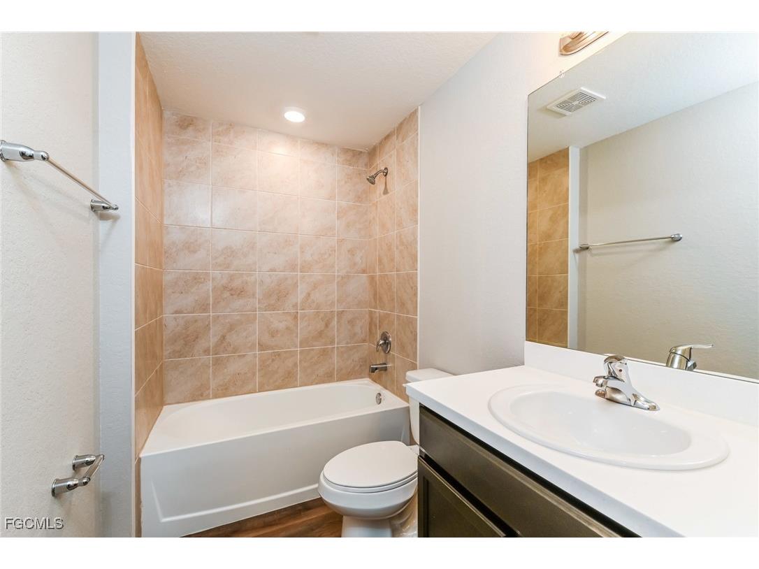 509 SW 7th Place Cape Coral FL 33991 2026001232 image14
