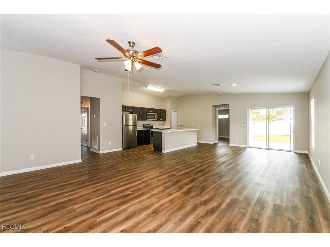 509 SW 7th Place Cape Coral FL 33991 2026001232 image4