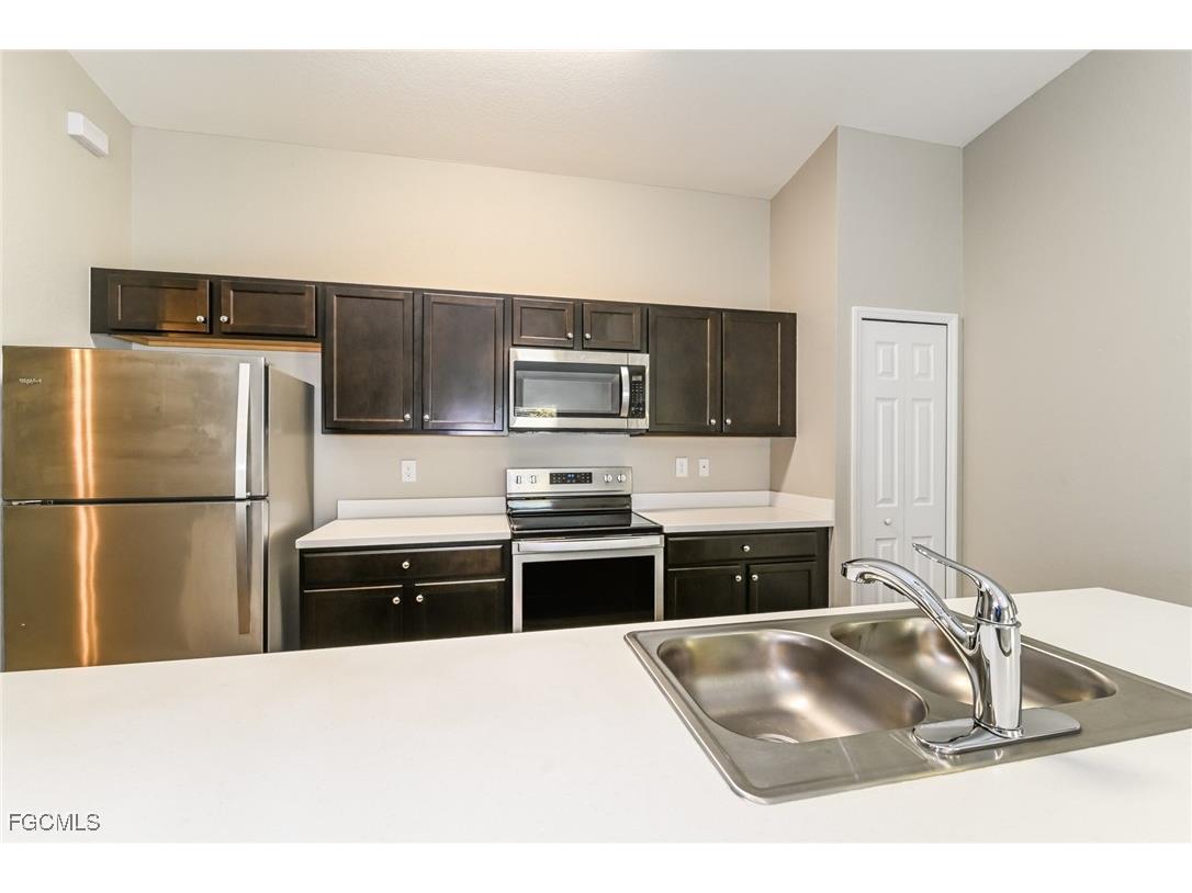 509 SW 7th Place Cape Coral FL 33991 2026001232 image6