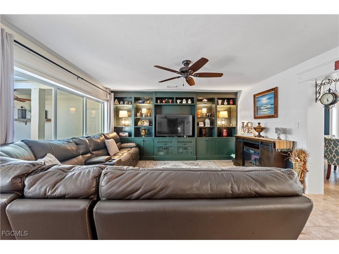 509 Val Mar Drive Fort Myers FL 33919 2025001080 image11