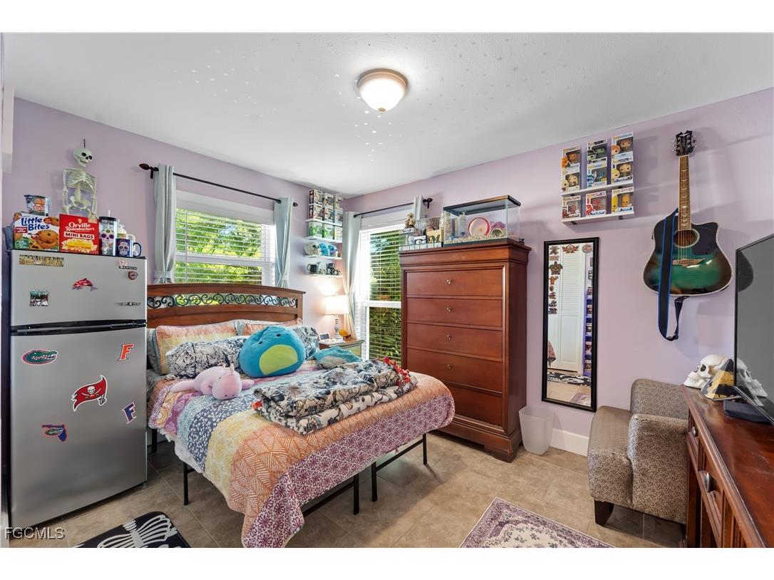 509 Val Mar Drive Fort Myers FL 33919 2025001080 image35