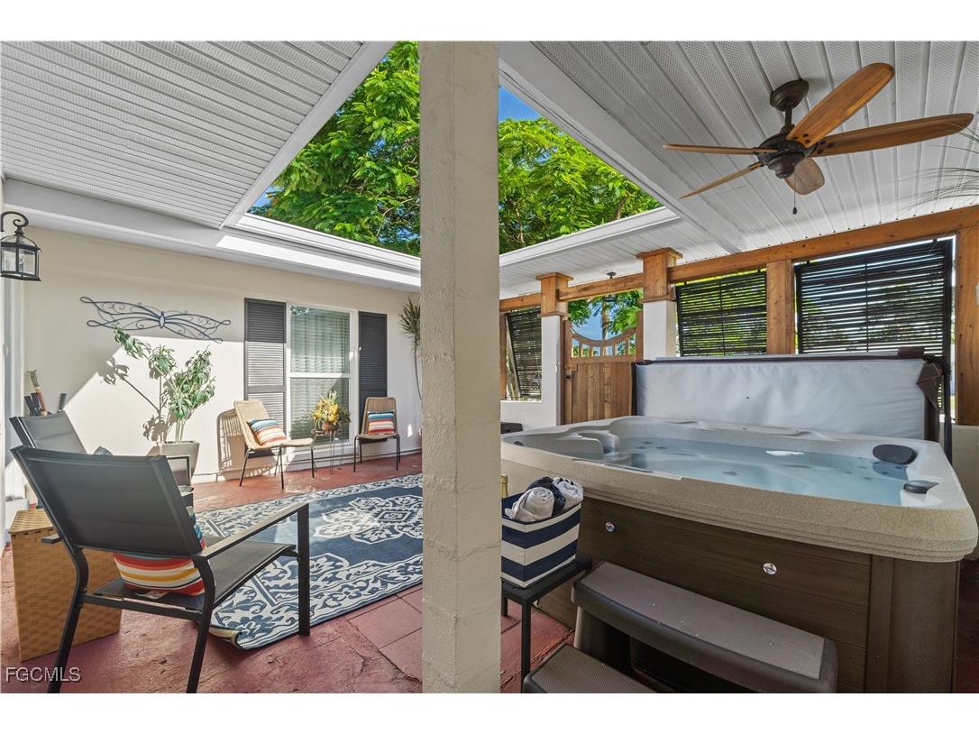 509 Val Mar Drive Fort Myers FL 33919 2025001080 image6