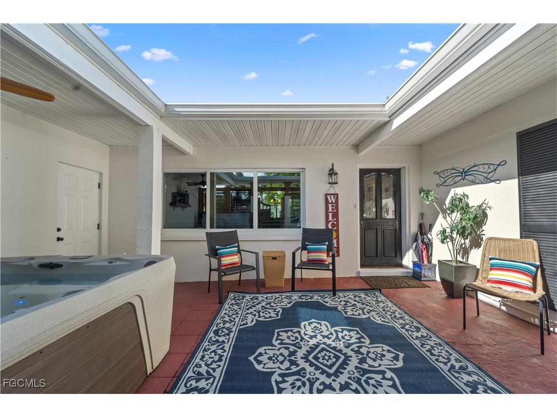 509 Val Mar Drive Fort Myers FL 33919 2025001080 image8