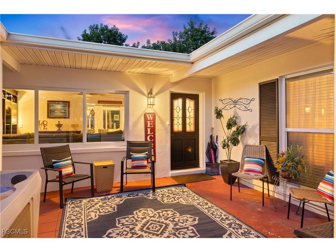 509 Val Mar Drive Fort Myers FL 33919 2025001080 image9