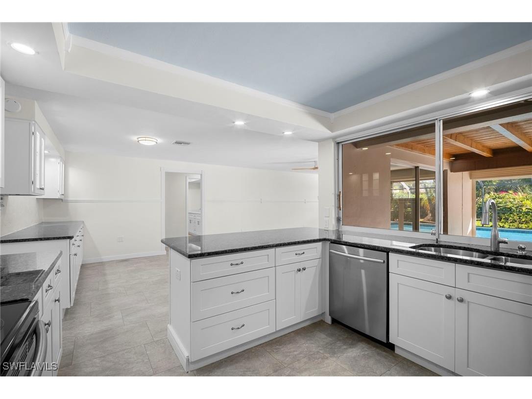 5091 Westminster Drive Fort Myers FL 33919 226003756 image9