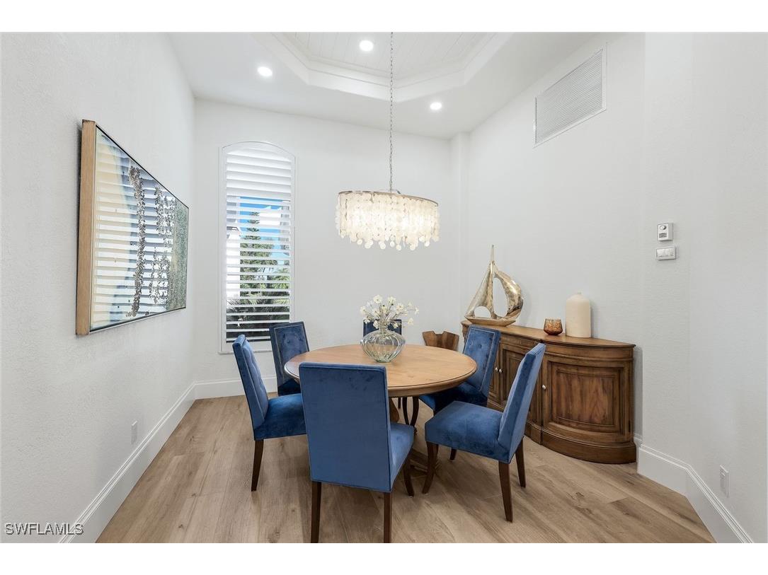 5092 Cerromar Drive Naples FL 34112 225076792 image14