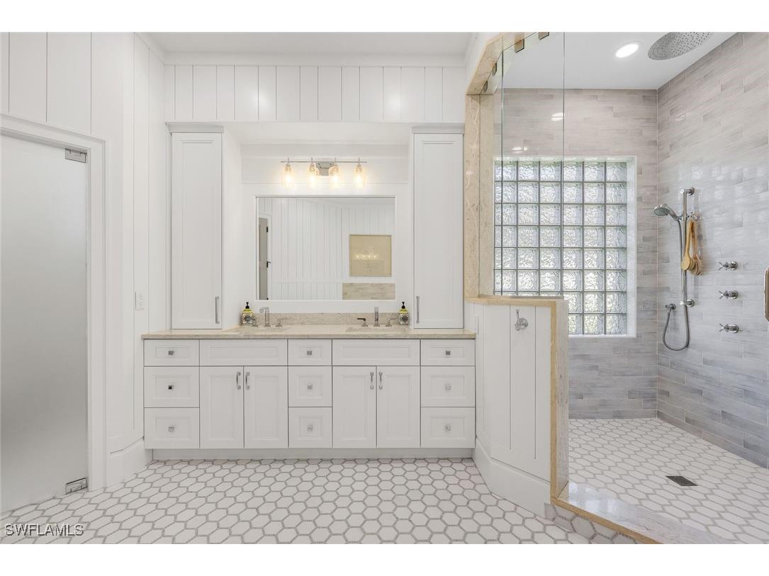 5092 Cerromar Drive Naples FL 34112 225076792 image25