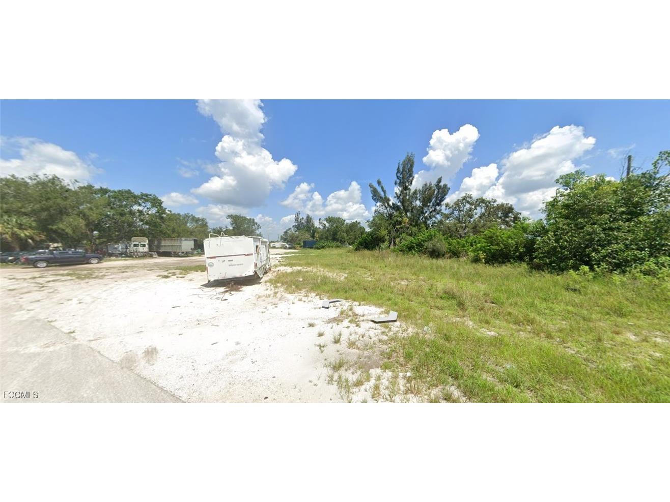 5093 Duncan Road Punta Gorda FL 33982 2025010969 image8