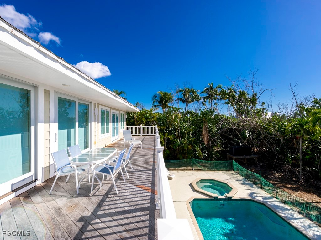 5095 Joewood Drive Sanibel FL 33957 2025017273 image7