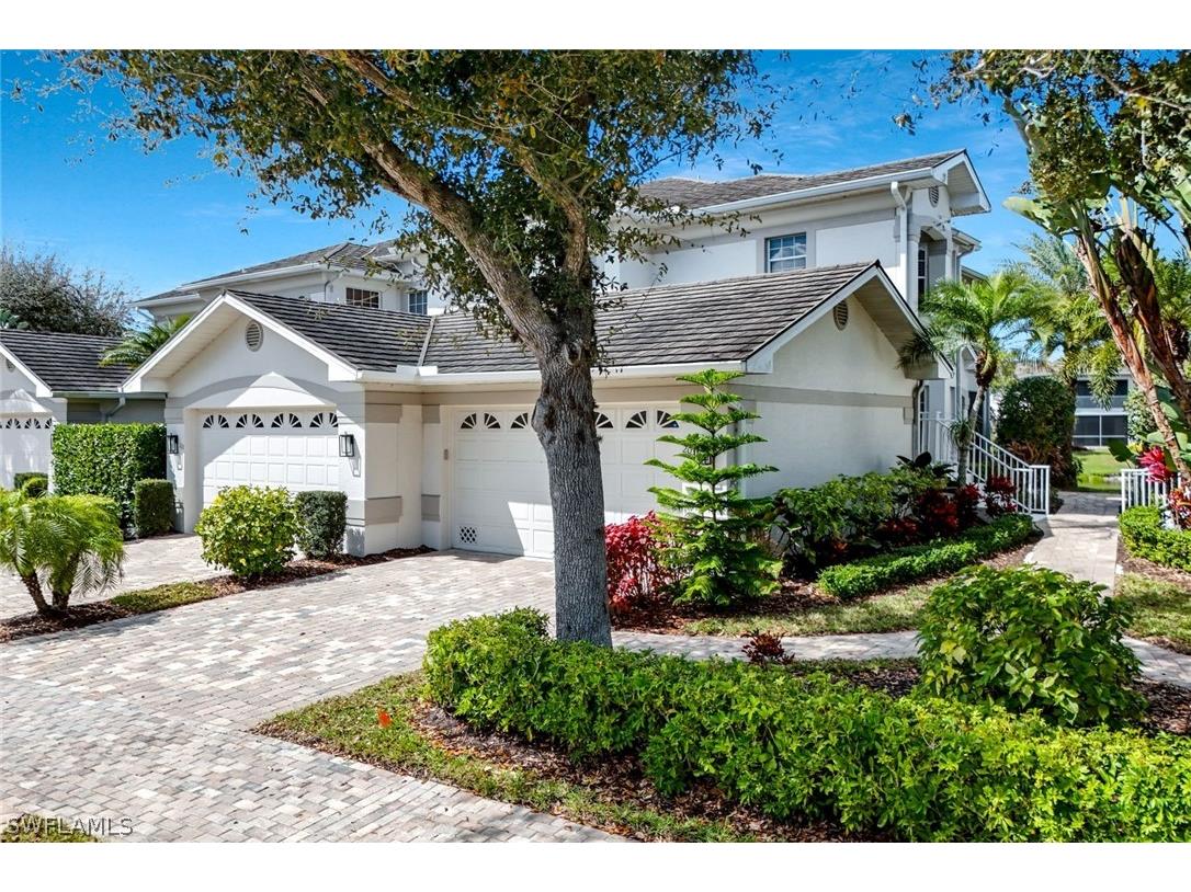 5095 Yacht Harbor Drive #203 Naples FL 34112 226009275 image2