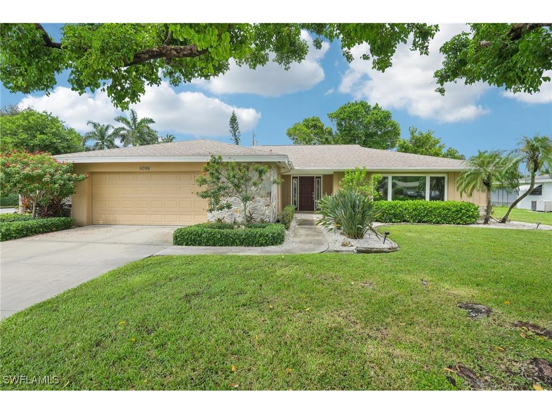 5098 Northampton Drive Fort Myers FL 33919 224077769 image1