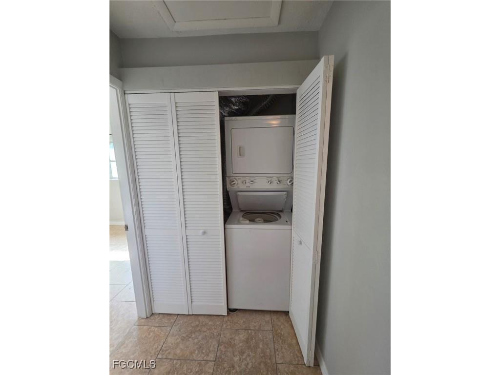 51 Tangerine Court Lehigh Acres FL 33936 2025014929 image12