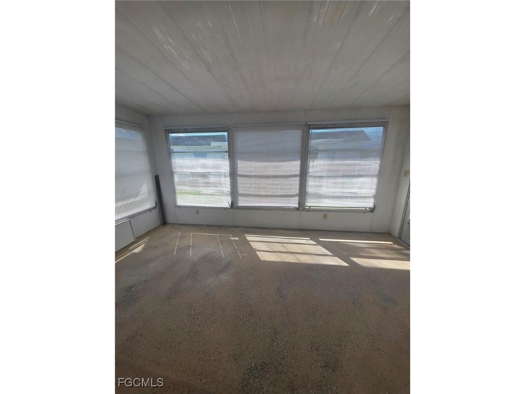 51 Tangerine Court Lehigh Acres FL 33936 2025014929 image7