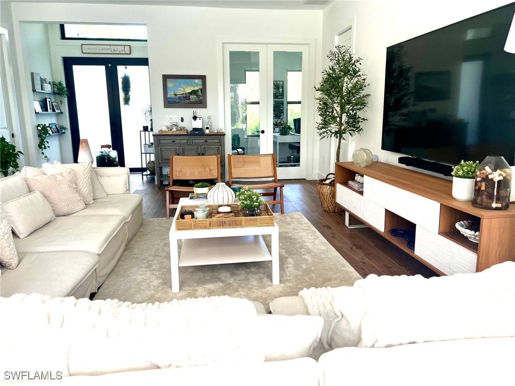 510 12th Avenue NE Naples FL 34120 225076408 image12