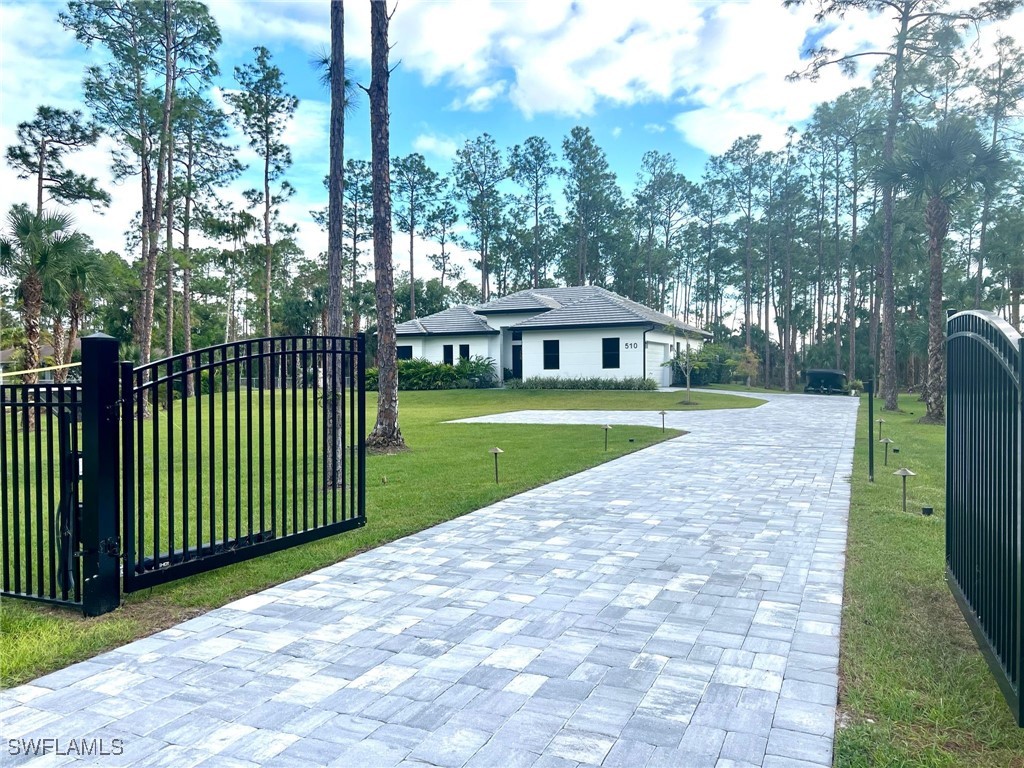 510 12th Avenue NE Naples FL 34120 225076408 image8