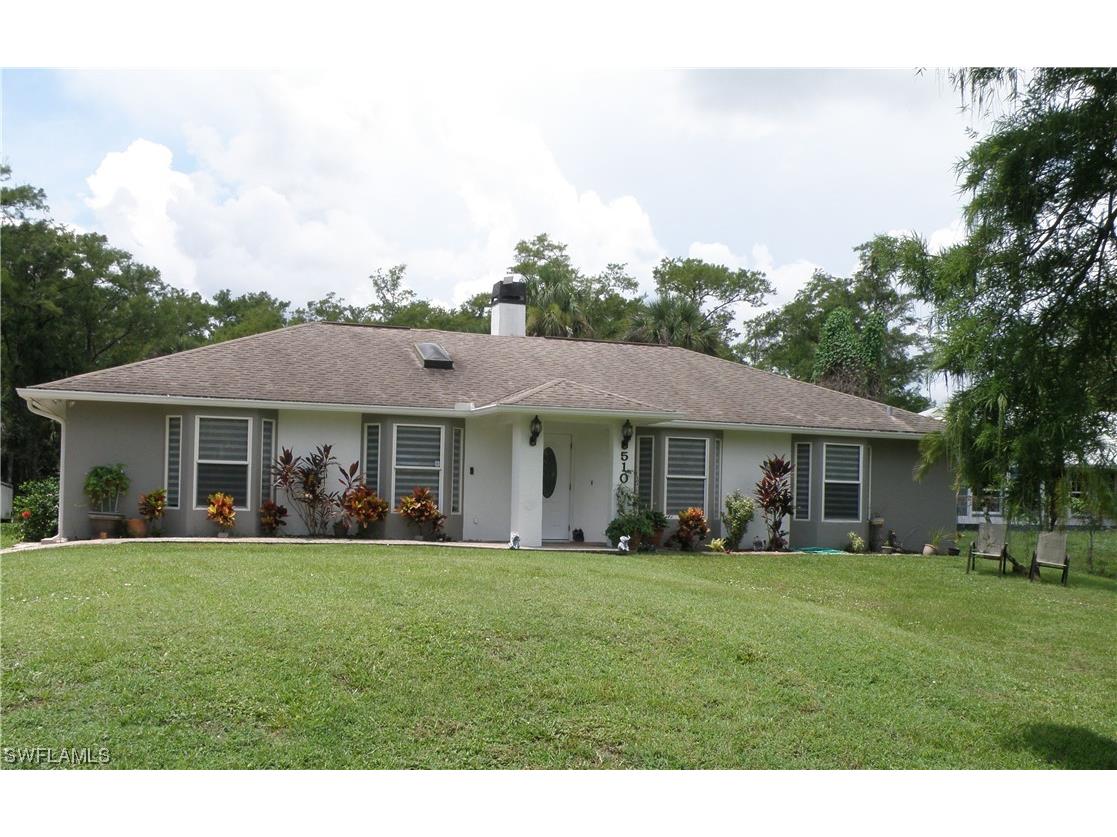 510 12th Avenue NW Naples FL 34120 223024219 image1