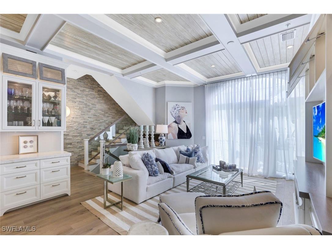 510 2nd Street S #102 Naples FL 34102 225071263 image4