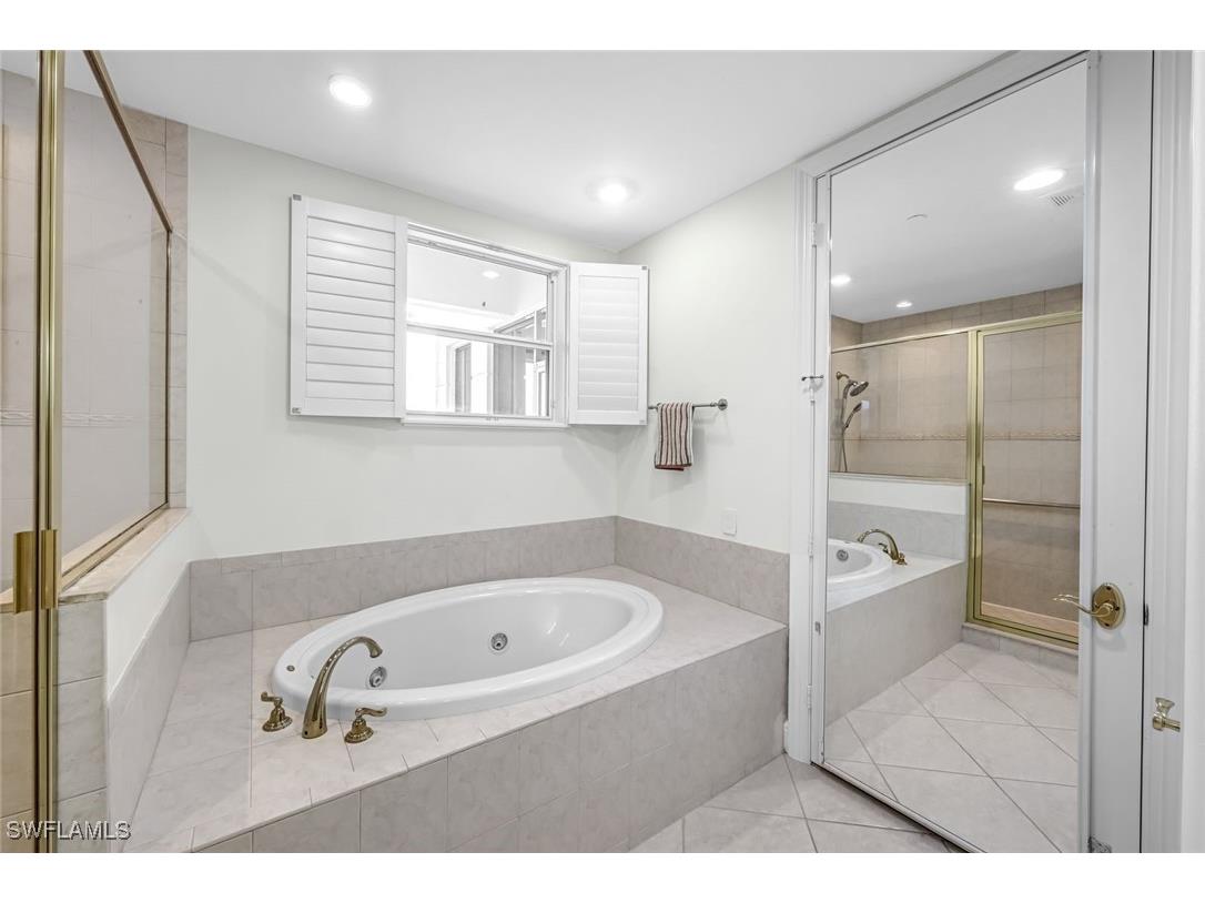 510 Avellino Isles Circle #2-202 Naples FL 34119 225074878 image16