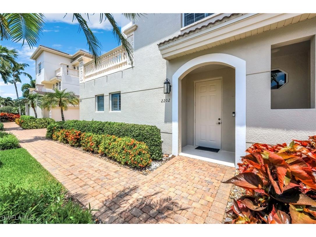 510 Avellino Isles Circle #2-202 Naples FL 34119 225074878 image3