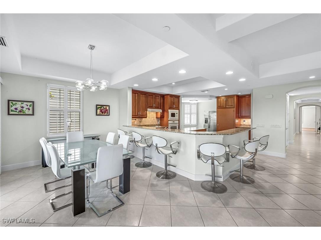 510 Avellino Isles Circle #2-202 Naples FL 34119 225074878 image8