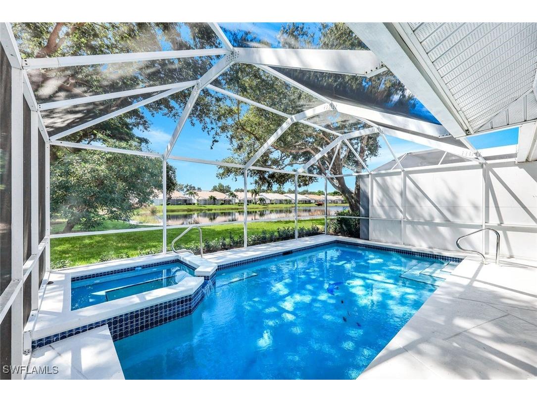 510 Captn Kate Court #32 Naples FL 34110 225065749 image1