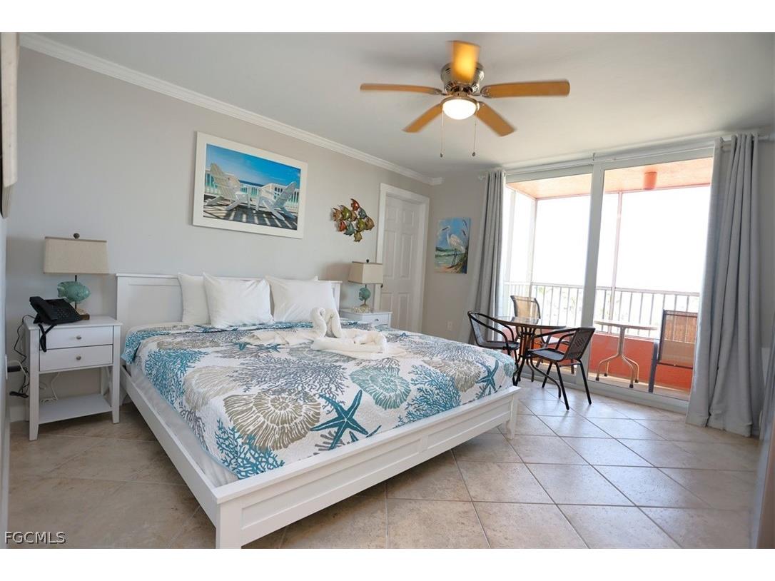 510 Estero Boulevard #304 Fort Myers Beach FL 33931 2026008733 image2