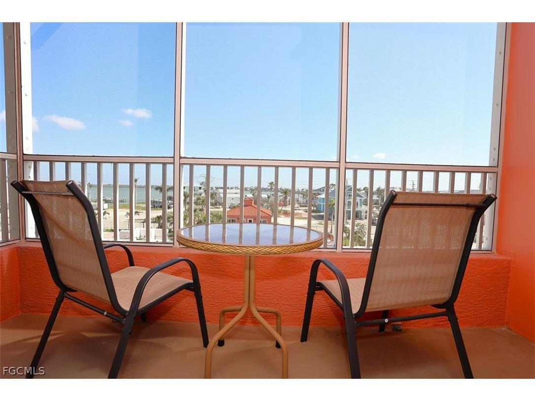 510 Estero Boulevard #304 Fort Myers Beach FL 33931 2026008733 image8