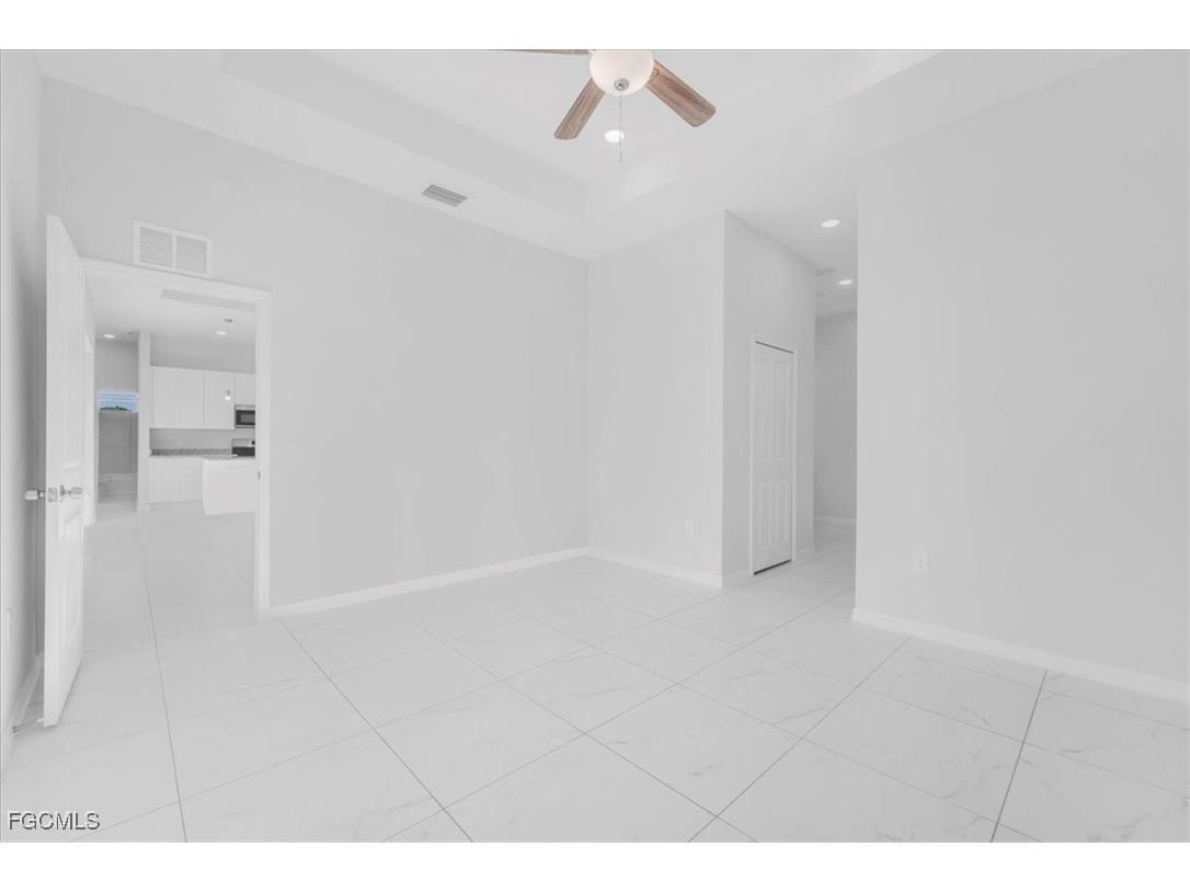 510 Kingsbury Lane Lehigh Acres FL 33974 2025021481 image19