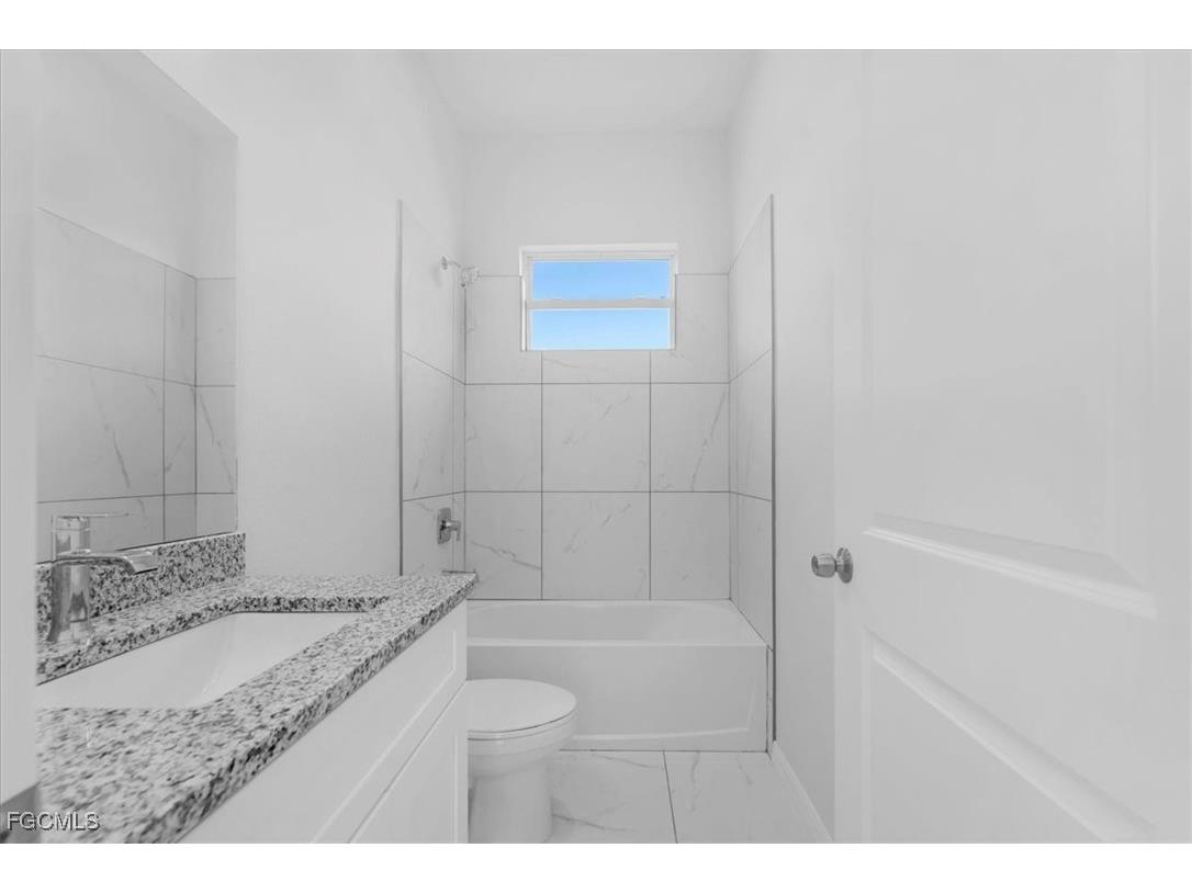 510 Kingsbury Lane Lehigh Acres FL 33974 2025021481 image20