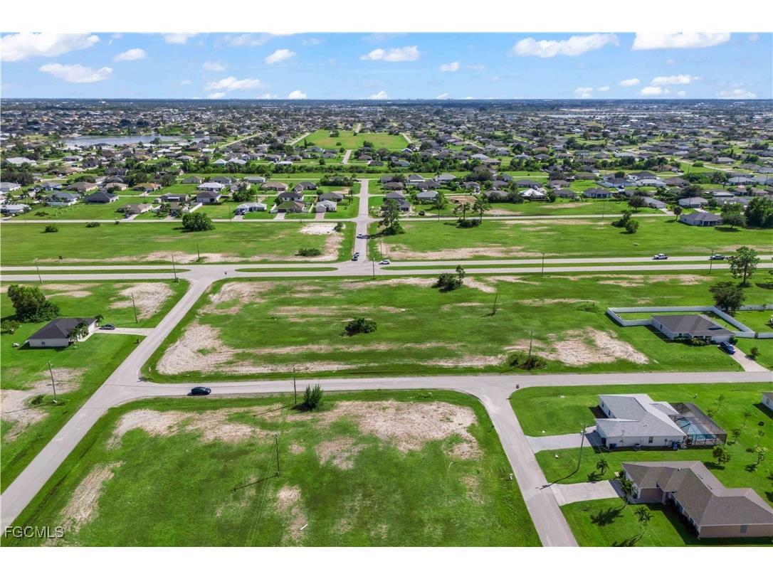 510 NW 16th Terrace Cape Coral FL 33993 2025013096 image6