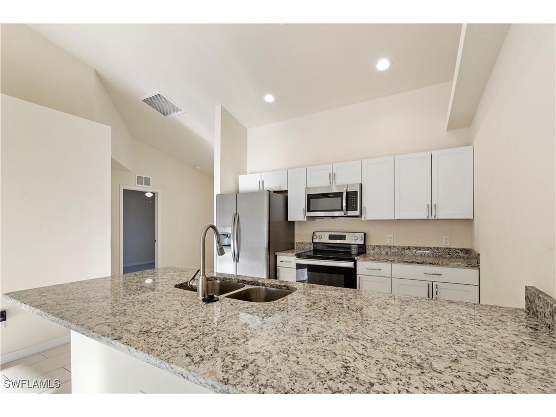 510 Skyline Boulevard Cape Coral FL 33991 225064285 image8