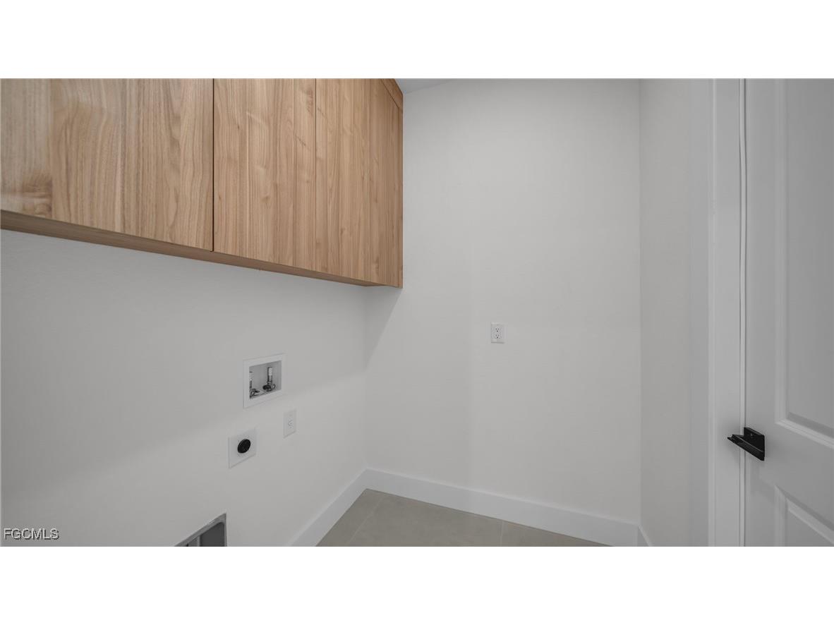 510 Wilmington Parkway Cape Coral FL 33993 2025017883 image12