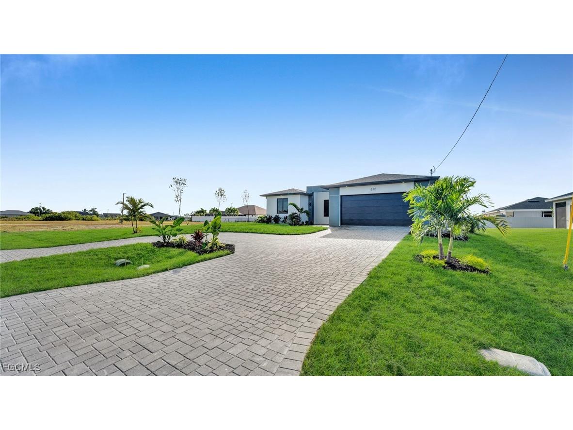 510 Wilmington Parkway Cape Coral FL 33993 2025017883 image3